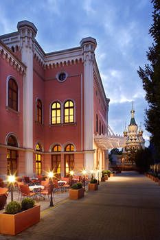 Imperial Riding School Renaissance Vienna Hotel