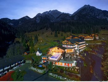 Almwellness-Resort Tuffbad