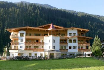 Hotel Tuxertal