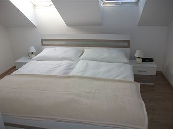 CH-Vienna City Rooms