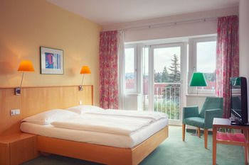 Gartenhotel Altmannsdorf Hotel 1