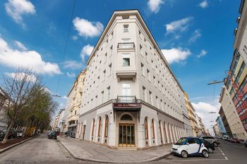 Augarten Hostel