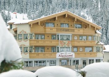 Hotel Alpenjuwel Jäger