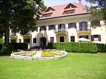 Dellach im Drautal 4196 1 Br apts by RedAwning