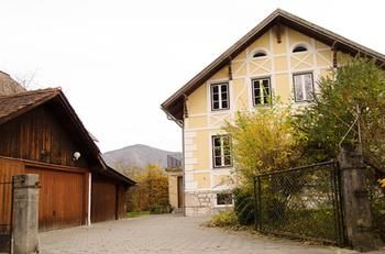 Mountain apartment with terrace