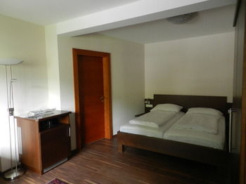 Rupertihaus & AX