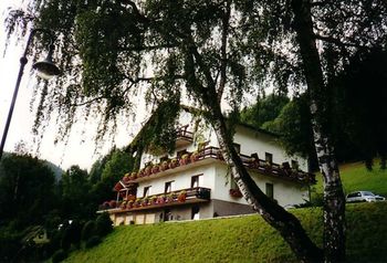 ALPENPENSION WELTSPRACHEN
