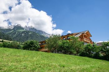 Binter Apartments