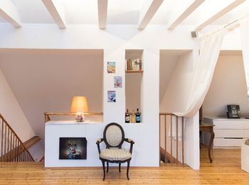 Cosy Gallery