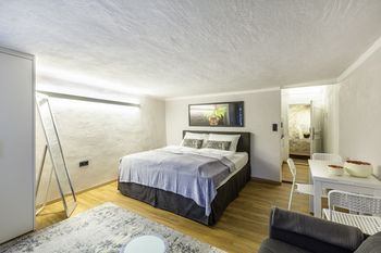 APT - Stone Lodge Salzburg