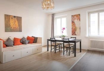 Pretty nice apartment near Hauptbahnhof