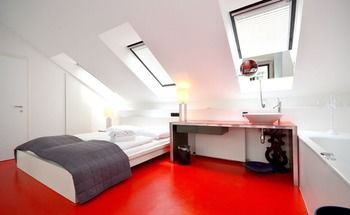 Vienna Residence Luxury Apartment for 4 With Rooftop Terrace and Uncommon View
