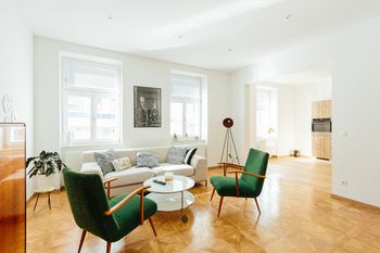 The newPAST Apartment