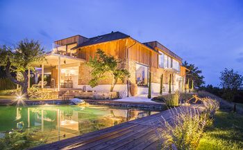 Golden Hill Country Chalets & Suites