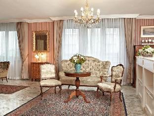 Hotel Savoy Garni