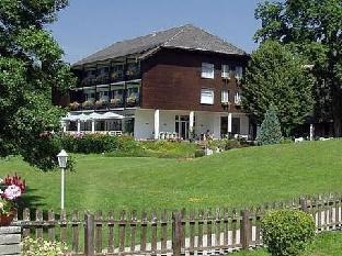 Inselhotel Faakersee