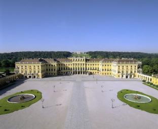 Austria Trend Schloss Schoenbrunn Grand Suite