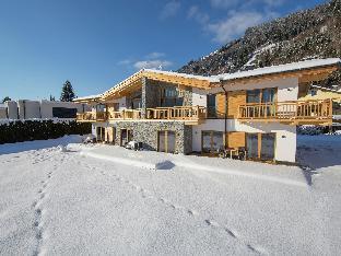 Luxurious Apartment in Zell am See near Ski Area