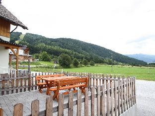 Beautiful apartment in St. Margarethen im Lungau near the Katschberg ski area