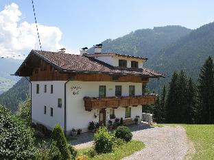 Lovely Apartment with Terrace in Fugenberg