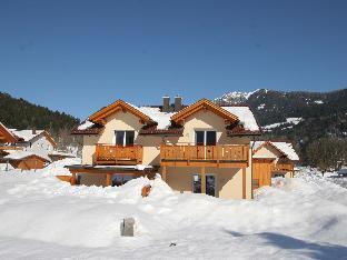 Double chalet in Kotschach-Mauthen  Carinthia near ski area