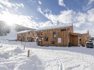 Charming chalet on the ski slopes