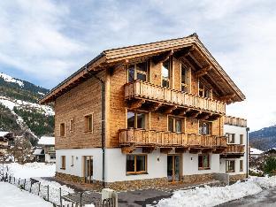 Detached luxurious chalet in Neukirchen am Grossvenediger near the ski area