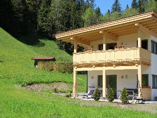 Picturesque Holiday Home with Terrace in Kirchberg