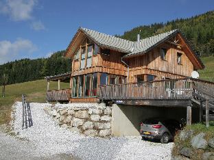 Luxury detached chalet in Hohentauern  Styria with in-house wellness