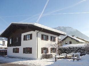 Modern holiday home in Bruck an der Grossglocknerstrasse Salzburgerland
