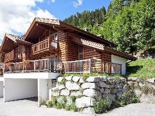 Luxurious chalet in Pinzgau with pool
