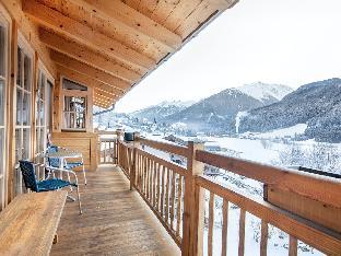 Cozy chalet with sauna, close to Konigsleiten