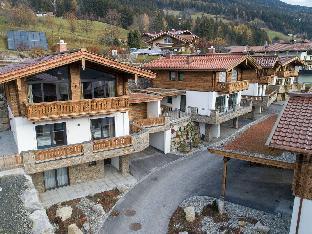 Splendid Chalet in Neukirchen near Wildkogel Ski Arena