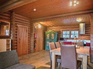 Nice chalet in Tirol w/ 