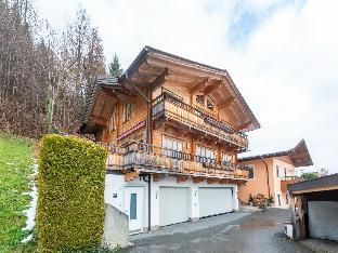 Luxurious Penthouse in Brixen im Thale with Steambath