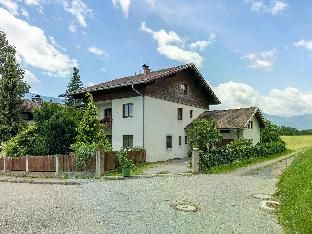Holiday apartment on Lake Millstatt with pool