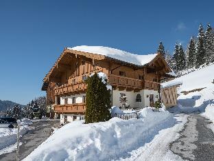 Cosy holiday home near ski area