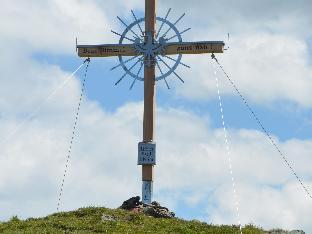 Large holiday flat in Kaltenbach near the ski area