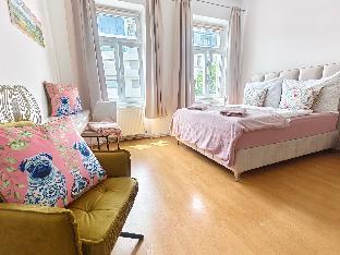 The ROSE Apartment - Schönbrunn Palace