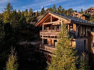 Majestic chalet with infrared sauna