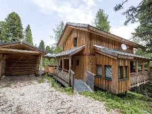 Tasteful chalet with infrared sauna
