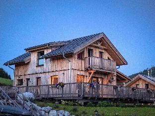 Beautiful chalet near ski-lift