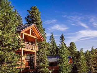 Pleasant chalet with hot tub
