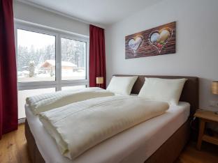 Kitzbuhel alpine lodge with private infrared sauna