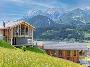 Welcoming chalet with wellness