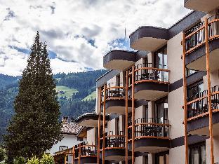 Modern holiday apartment with balcony
