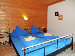 Cosy holiday home in Langenfeld